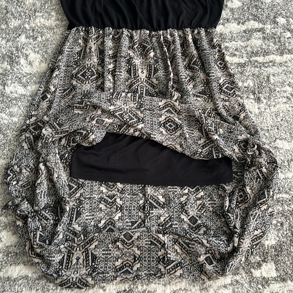 Just Be black and tan tribal maxi dress - Picture 2 of 7